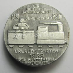 'KdF'- ('DAF- o. Kraft durch Freude'-) related day-badge...