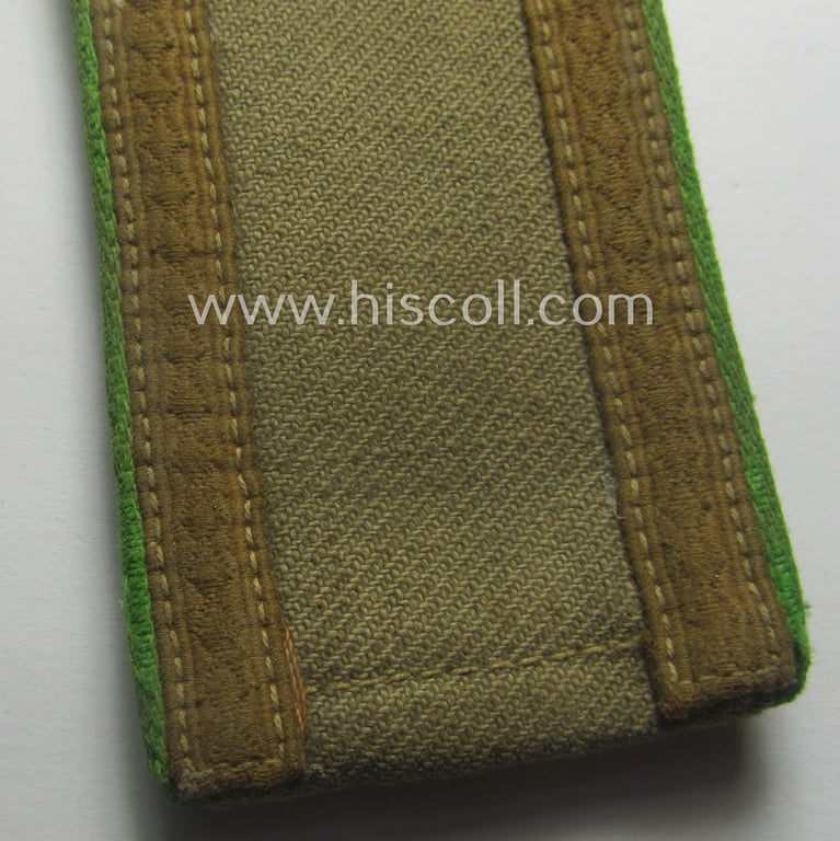 Superb - albeit regrettably single but nevertheless rarely encountered! - early-pattern, WH (Heeres) 'tropical' (ie. truly 'DAK'-related!) NCO-type shoulderstrap as was intended for an: 'Unteroffizier der Panzer-Grenadier-Trpn.'