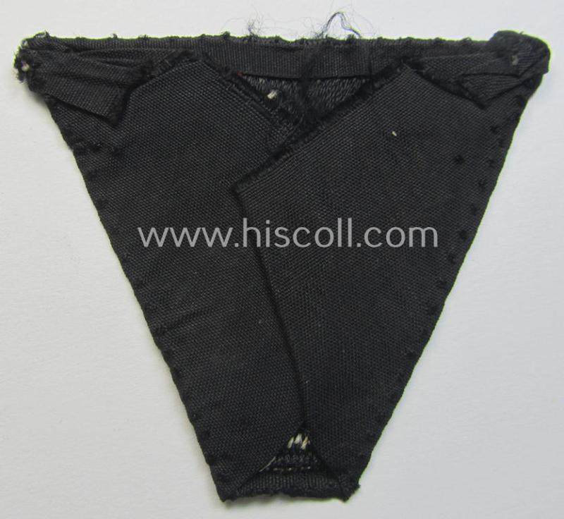 WH (Heeres) 'Panzer'-related, 'T-shaped'  ie. 'M42'-pattern cap-eagle/cocarde as executed in 'BeVo'-weave pattern (being a minimally stained example that comes in a clearly used- ie. once cap-attached, condition)