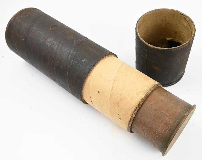 US WW2 105mm M105 Shell & Cartridge