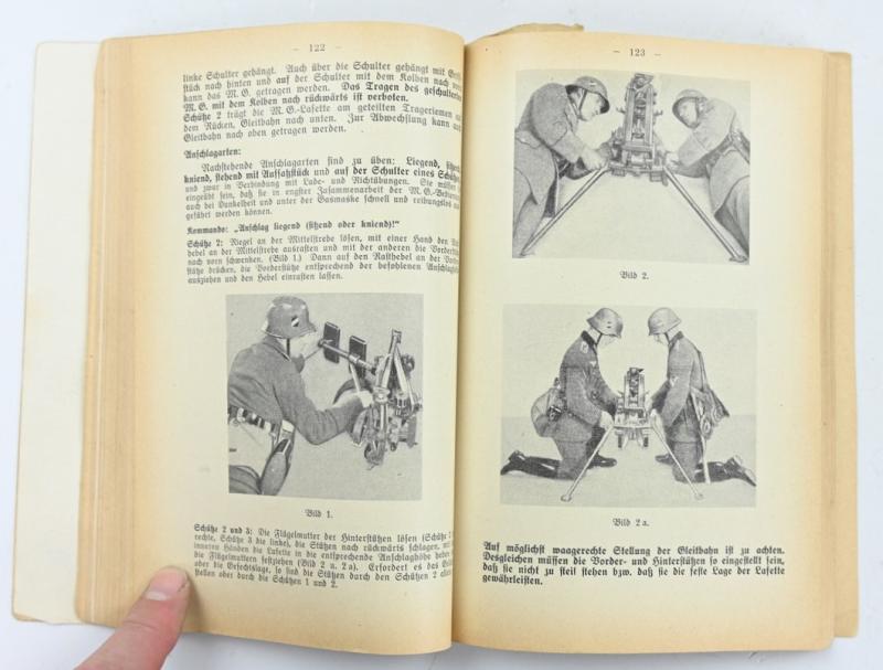 German WH Handbook "Die Schutze Kompanie"