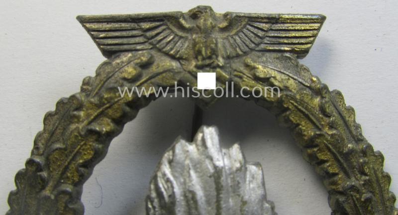 WH (KM) 'Kriegsabzeichen für Minensuch-, U-Boot-Jagd und Sicherungs-Verbände' (being a non-maker-marked, 'Feinzink'-based example as was I deem produced by the: 'Adolf Scholze'-company)