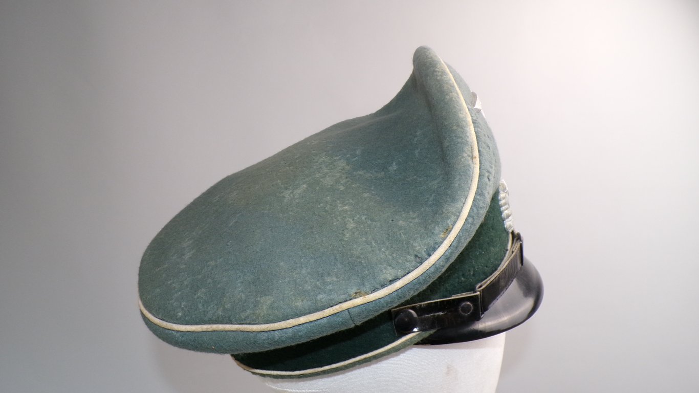 Oberstabsgefreiten 260.Inf.Div Part 2