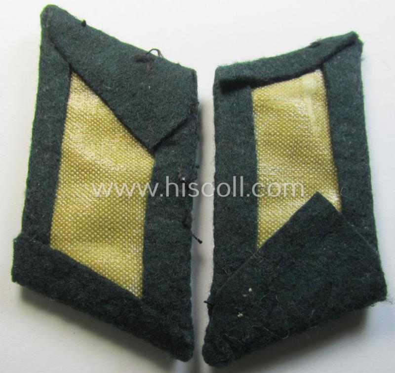 Fully matching - and minimally worn - pair of WH (Heeres) collar-tabs (ie. 'Kragenspiegel für Offiziere') as piped in the desirable darker-blue- (ie. 'blauer'-) coloured branchcolour as was intended for an: 'Offizier o. Arzt der Sanitäts-Truppen...