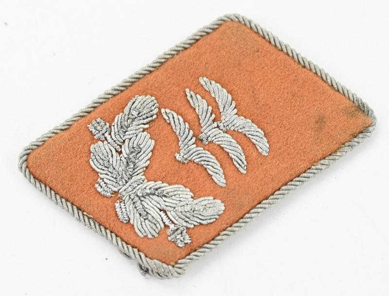 German LW Officers Collar Tab