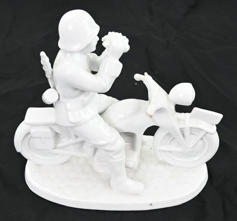 German KM Porcelain Kradfahrer