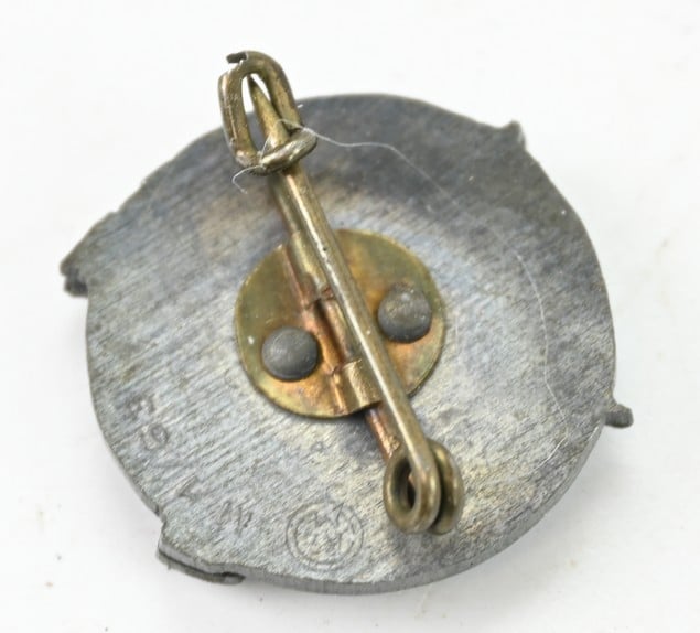 German Hitler Youth Marksmanship badge in Silver