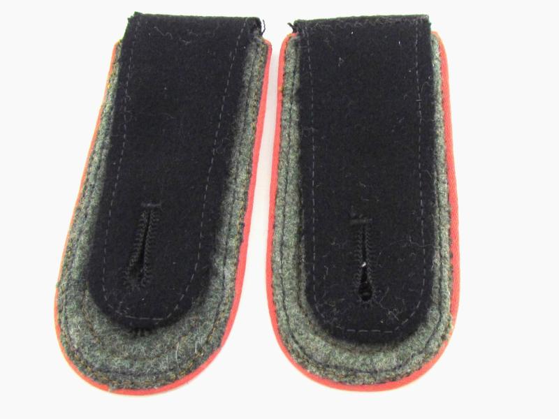 Waffen-SS ‘Panzer’ Unterscharführer tropical shoulder boards