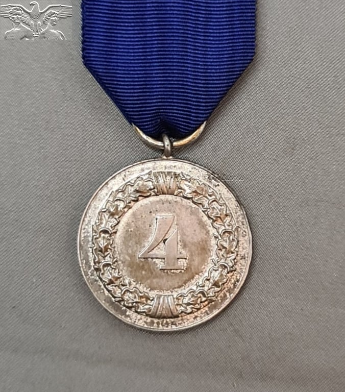 Army 4 year medal
