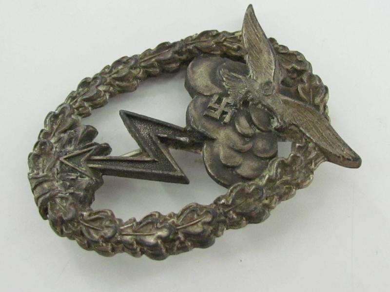 Luftwaffe Ground Assault Badge ( Juncker )