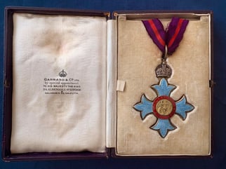 HARD TO FIND WW1 1917 BRITISH CASED 1ST...