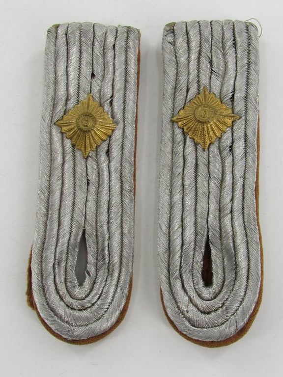 Luftwaffe Oberleutnant construction troops shoulder boards