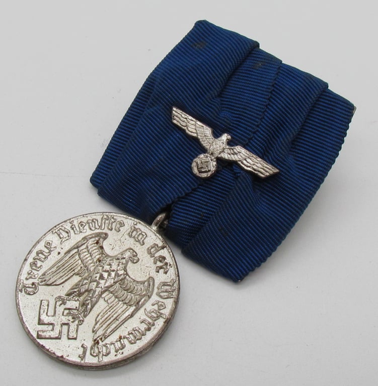 Wehrmacht 4 Years Long Service Award 'Einzelspange'