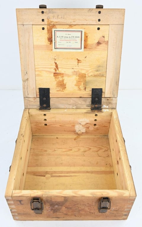 German WH AZ 23 Time Fuse Box