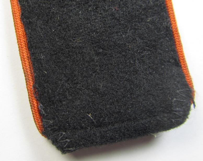 Attractive - albeit regrettably single! - Waffen-SS, enlisted-mens'-type shoulderstrap as was intended for usage by a: 'Soldat' (ie. 'SS-Mann') who served within the: 'Waffen-SS Feldgendarmerie-Truppen'