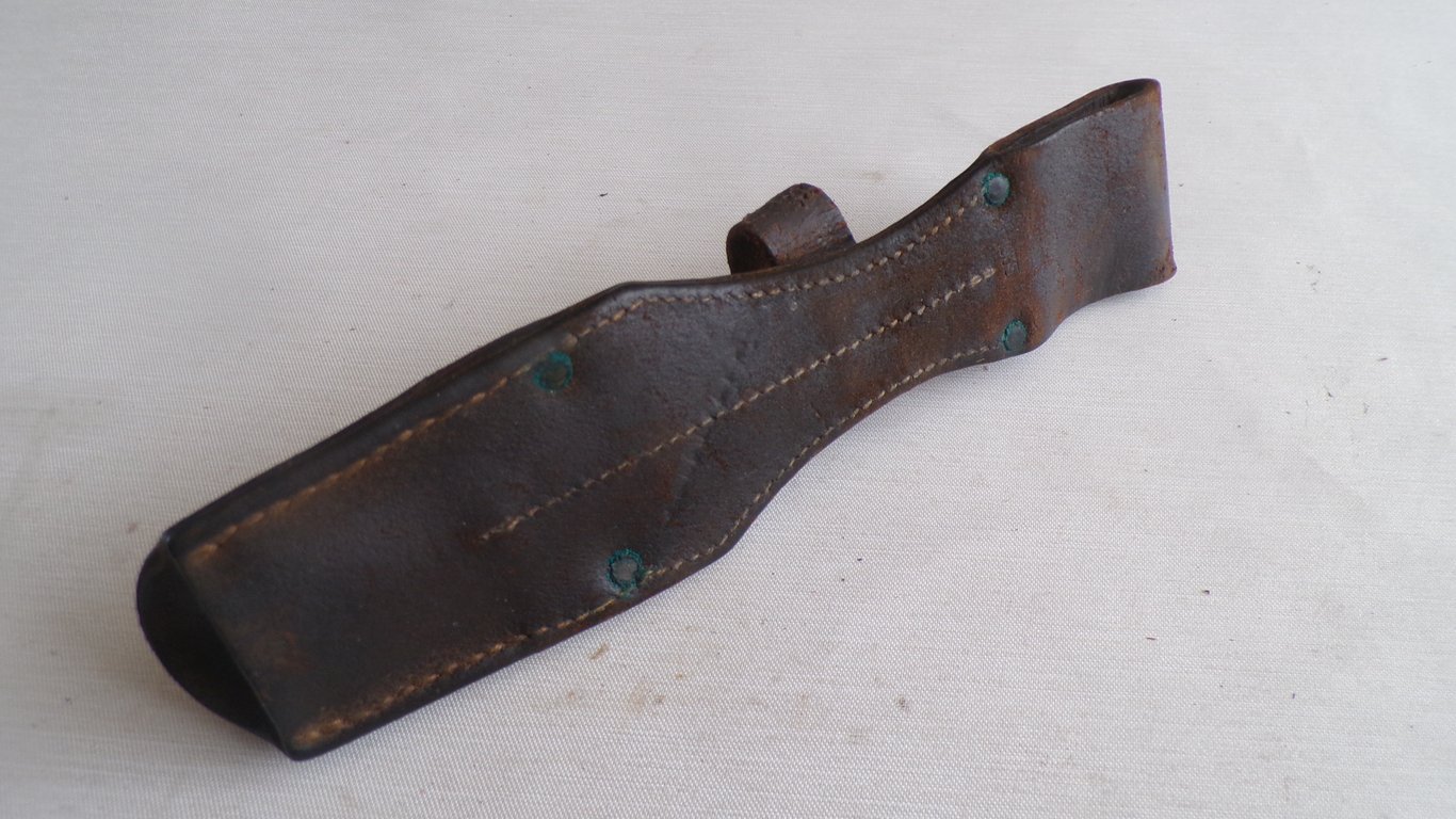 Early K98 Bayonet Frog with Strap 1935