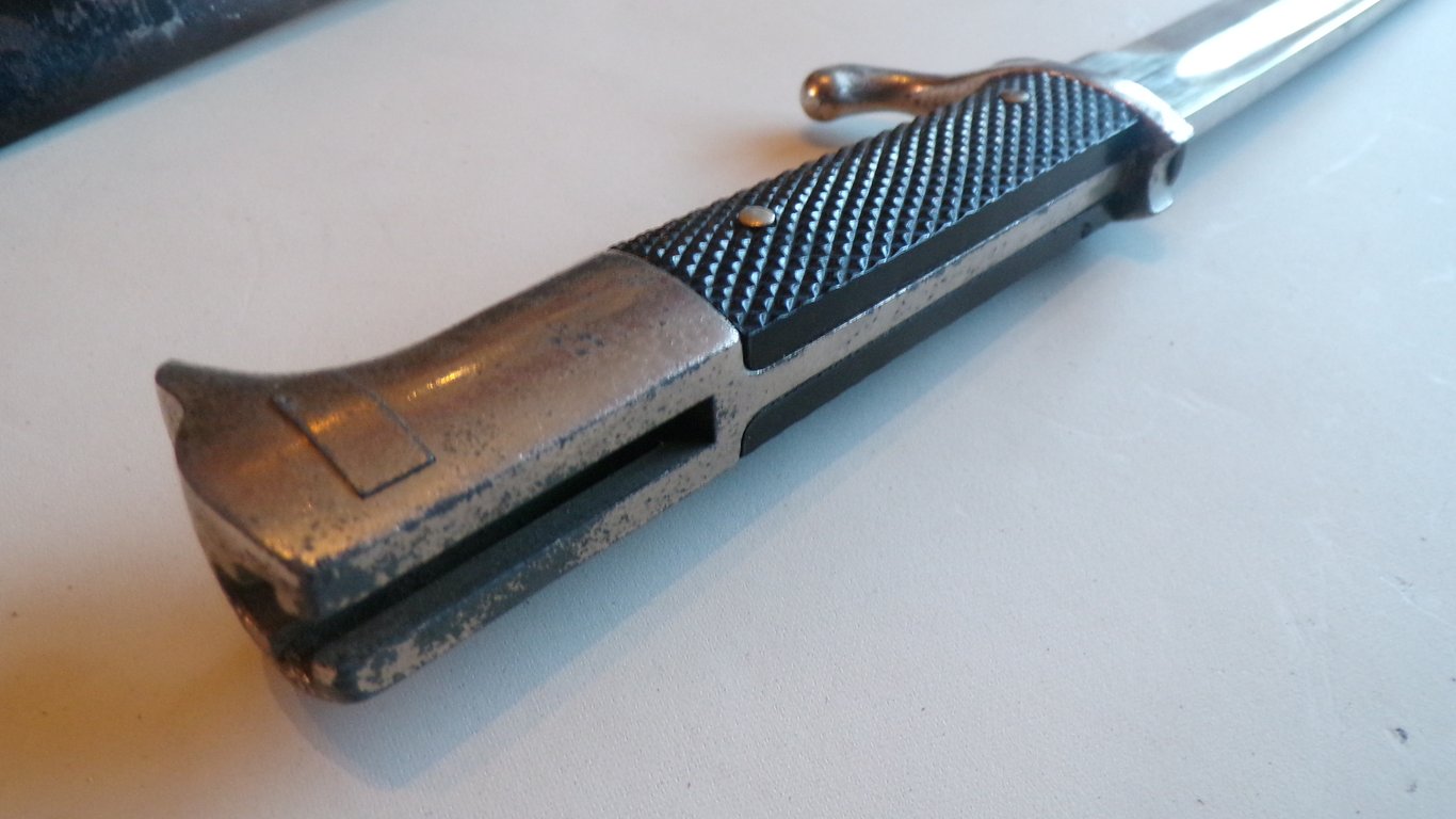 Extraseitengewehr (dress bayonet) by Luneschloss