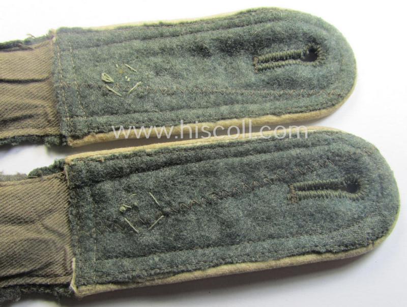 Pair of WH (Heeres) 'M40 o. M43'-pattern NCO-type shoulderstraps: 'Feldwebel eines Infanterie-Rgts.'