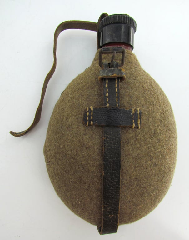 M42 Canteen (FSS43) with AEMA 42 camouflaged Canteen Cup