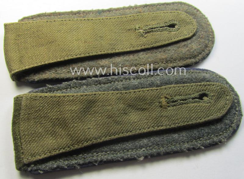 Pair of tropical-issued, WH (Heeres) NCO-type shoulderstraps: 'Fwb. der Sanitäts-Truppen'