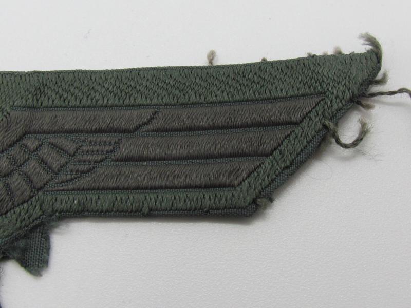 Wehrmacht ( Heer ) M40 Bevo Breast Eagle