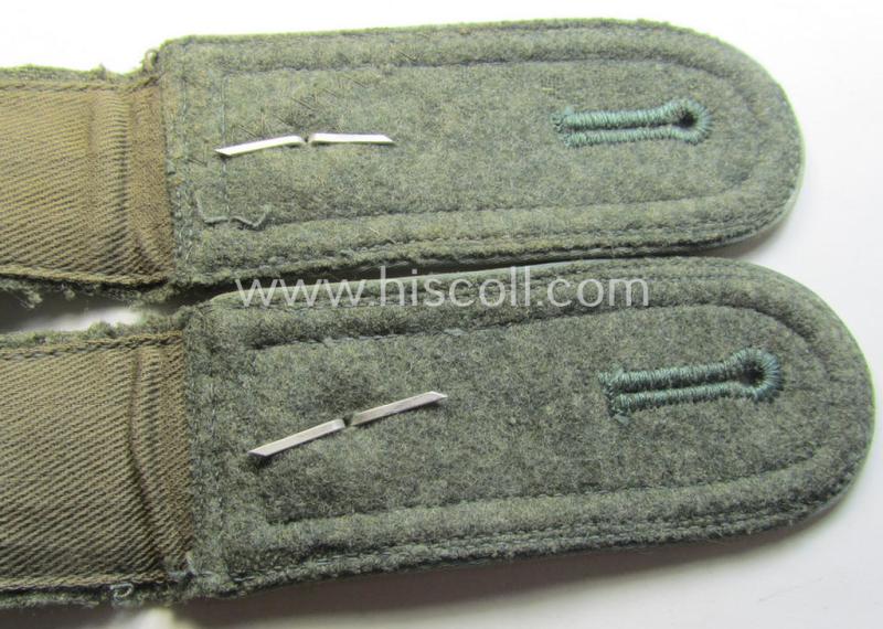 Pair of WH (Heeres) so-called: 'M40 o. M43'-pattern, NCO-type shoulderstraps: 'Feldwebel der Nachschub-Trpn.'