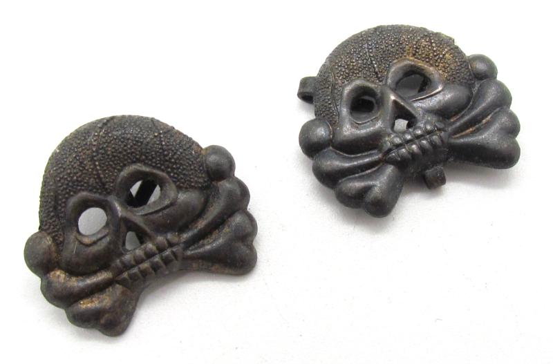 Wehrmacht (Heer) Panzer collar tab skull set