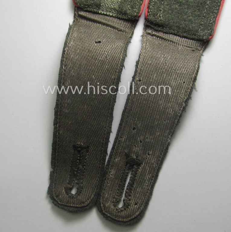 Pair of WH (Heeres) 'M41 o. M43'-pattern, NCO-type shoulderstraps 'Unteroffizier eines Pz-Jäg.-Abtgs.'