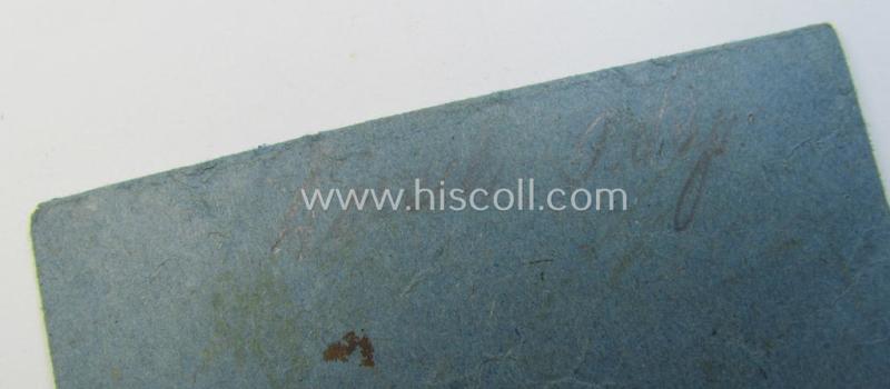 Superb, 'Eisernes Kreuz 2. Klasse' being an early-period, non-maker-marked specimen as was executed in the so-called: 'Schinkel'-pattern by (I deem) the maker: 'Paul Meybauer' and that comes stored in its rare pouch