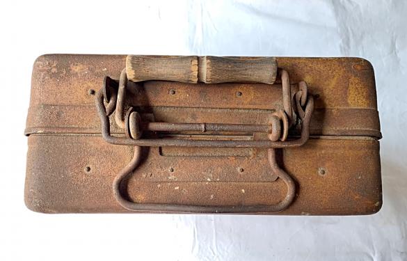 WH (Heer) Metal 5cm Mortar Ammo Case