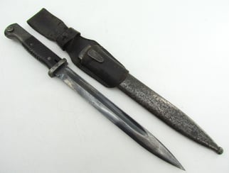Matching K98 bayonet marked 41 fnj -6065 with...