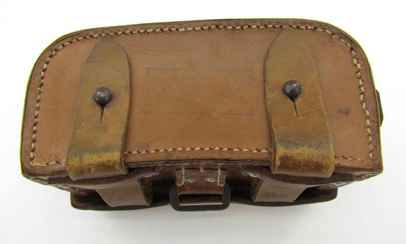 Wehrmacht ‘Sanitäter’ medic pouch by dny 1942