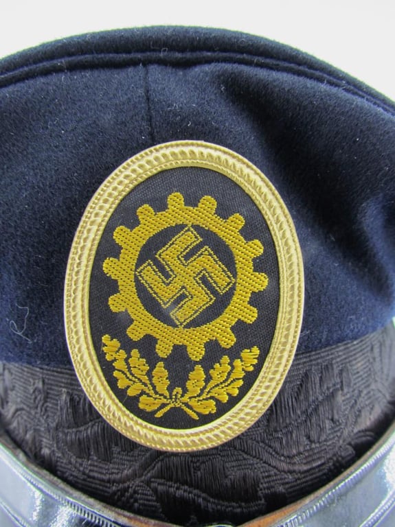 German DAF ‘Deutsche Arbeitsfront’ visor cap with RZM Label