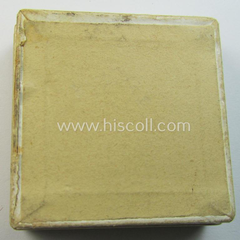 WWI-period so-called: 'Verdienstkreuz für 10-Jährige Mitgliedschaft beim Preussischer-Landesverein vom Rotes Kreuz' being a maker- (ie. 'Godet - Berlin'-) marked example that came stored in its (equally-marked!) box