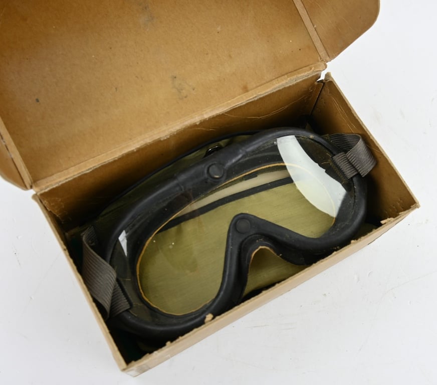 USAAF WW2 Type B-8 Flying Goggles in Box