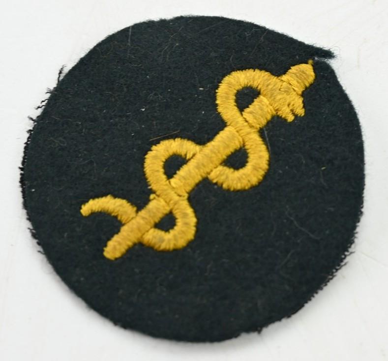 German KM Career Badge 'Sanitatsmaat'