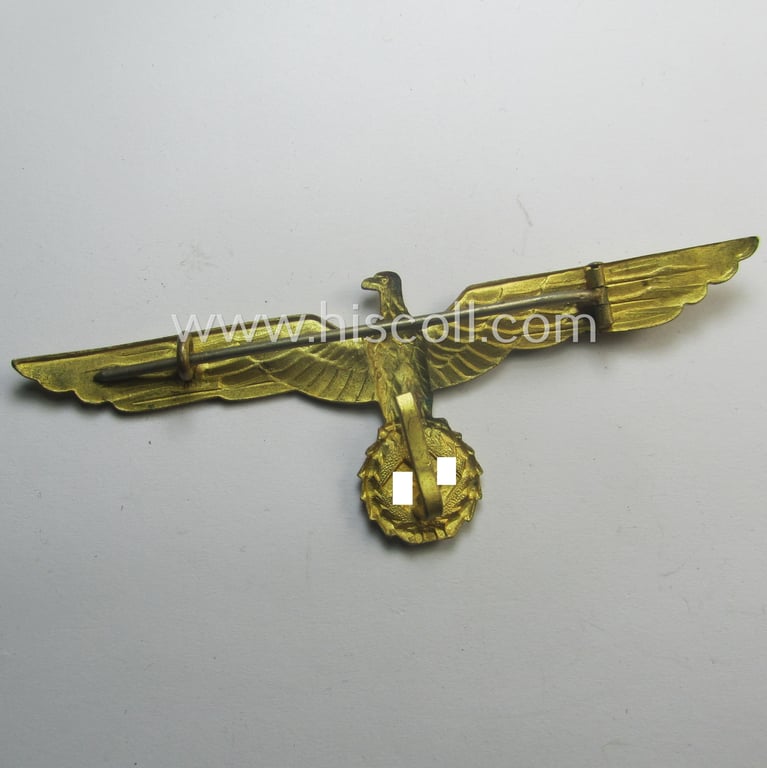 WH (Kriegsmarine) bright-golden-toned breast-eagle as intended for usage onto the white-coloured, naval-type summer tunics ('Brustadler für Sommerrock der Kriegsmarine')