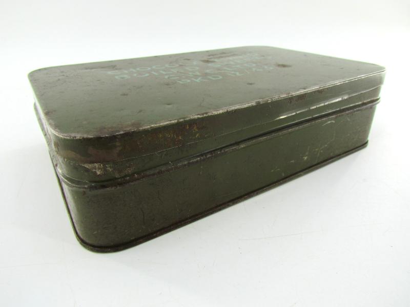 British WWII 'Chocolate and Boiled Sweets' Ration Tin ( Large version )