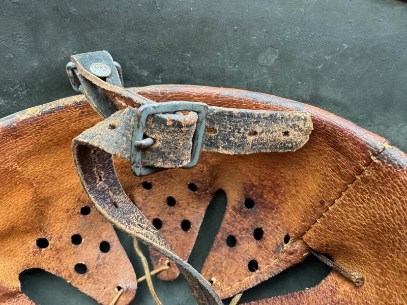 Wehrmacht Q64 DD M40 Police helmet