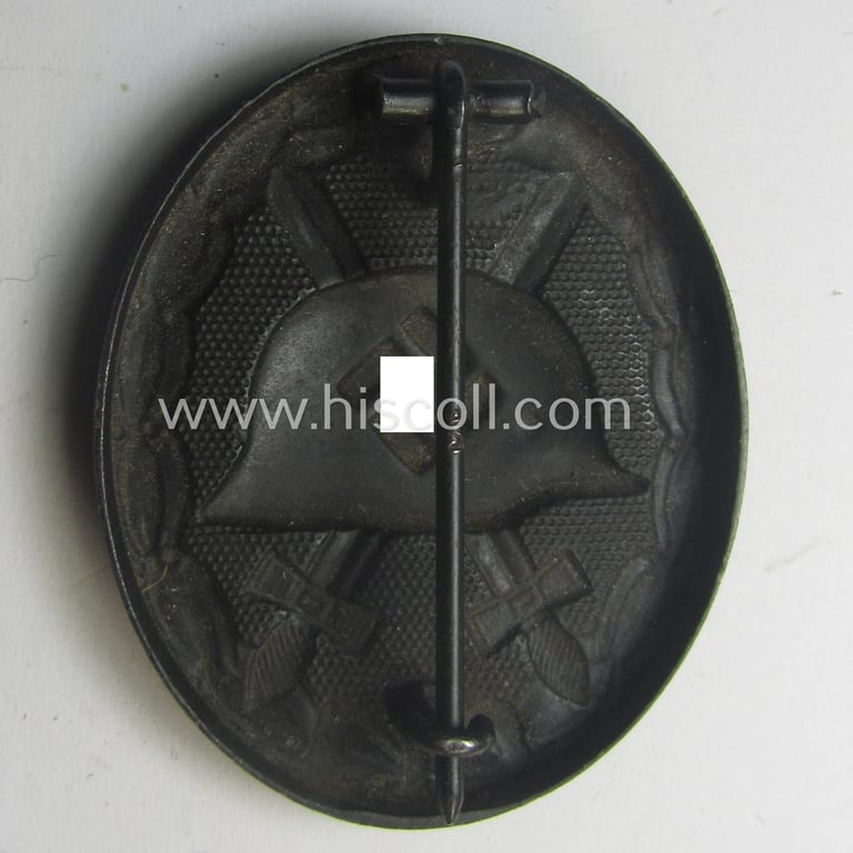 Maker- ie. 'L/18'-marked! - example of a black-class wound-badge (or: 'Verwundeten-Abzeichen in Schwarz') being an example as was produced by the maker: 'B.H. Mayer's Kunstprägeanstalt'