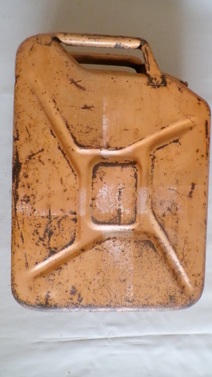 Wasserkanister 20l or jerrycan