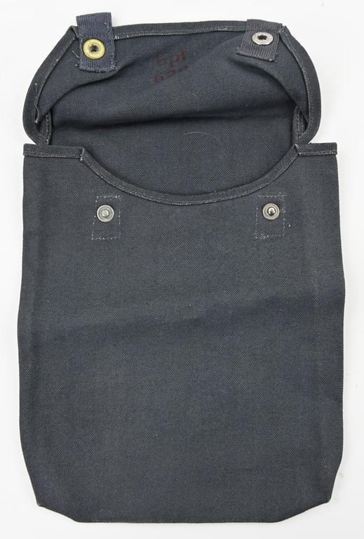 German LW Gascape pouch