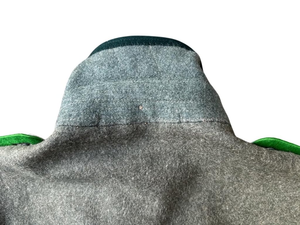 Wehrmacht ‘Gebirgsjäger’ officer M36 Feldbluse for Hauptmann