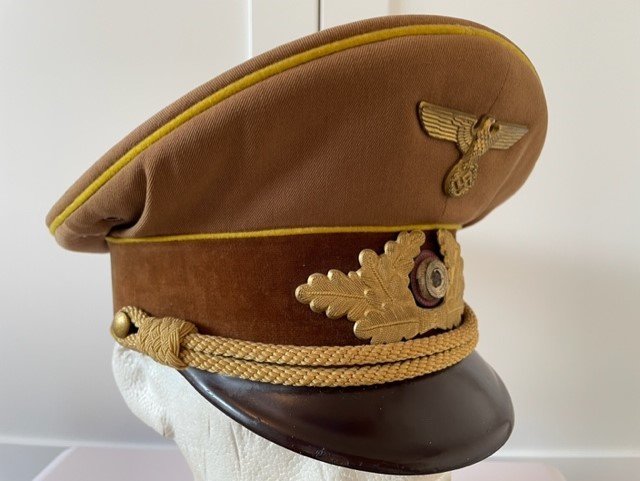 EXTREMLEY RARE WWII GERMAN NSDAP ORDENSBURG POLITICAL LEADERS PEAK CAP.