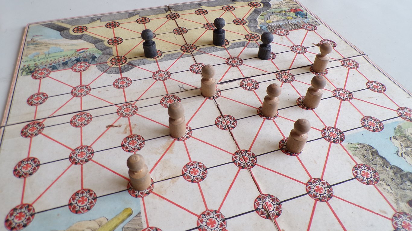 Rare 1870s German Military Siege Game