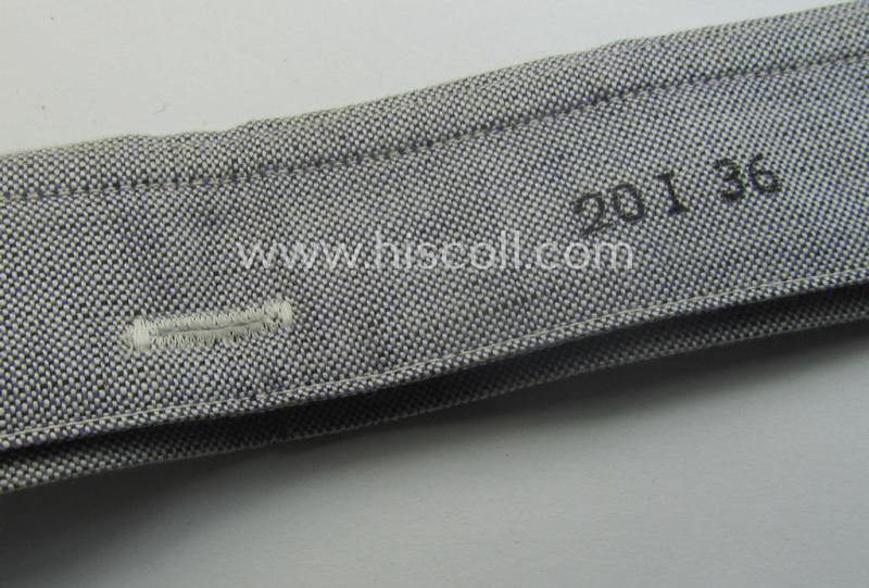WH (Luftwaffe) summer-shirt removable collar (ie. 'Kragen') as was specifically intended for usage onto the bluish-grey- (ie. 'blaumelliertes') summer-shirts (ie. 'Hemden')