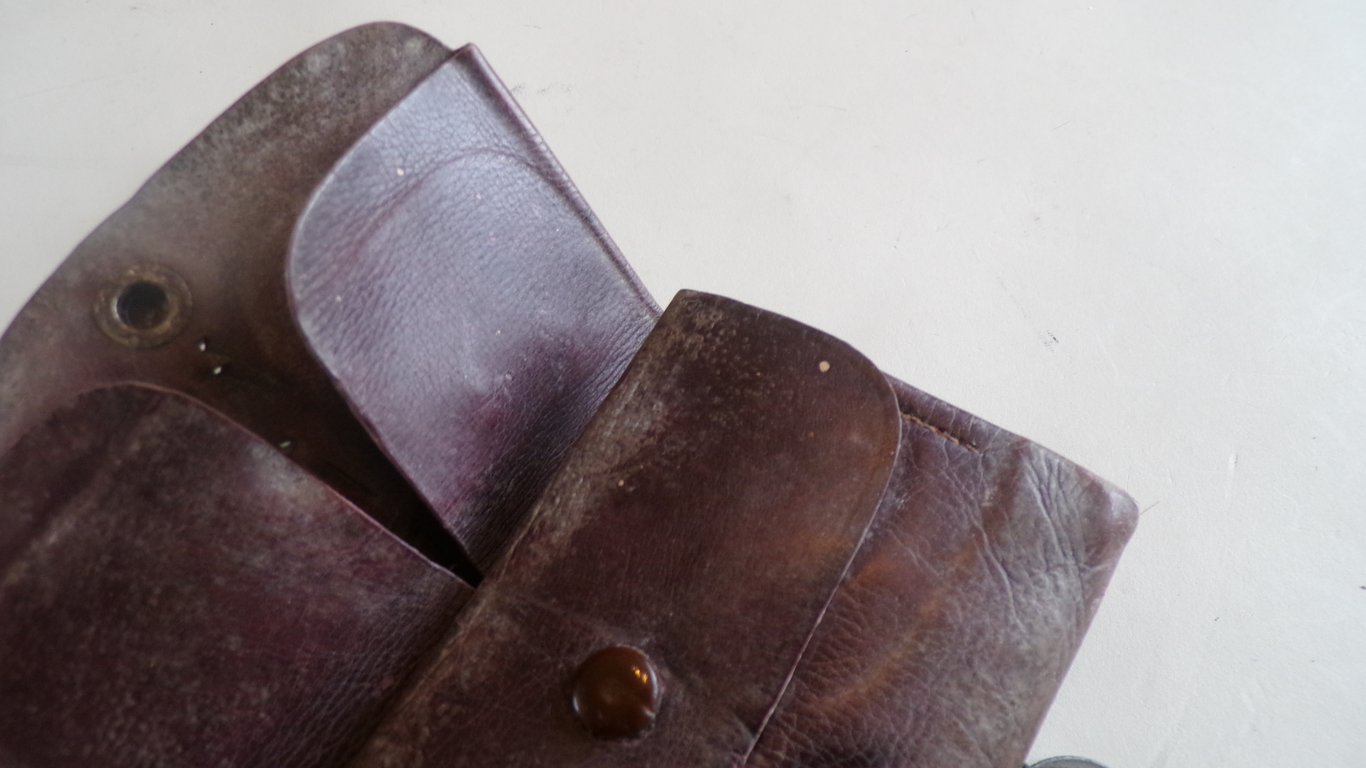 Wallet with 18 Original Coins & Eagle Imprint