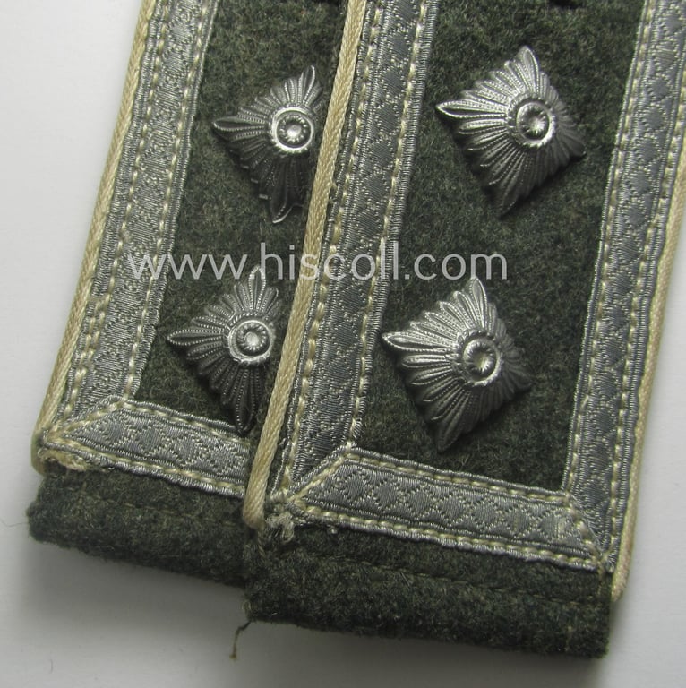 Pair of WH (Heeres) NCO-type (ie. 'M41- o. M43'-pattern) shoulderstraps: 'Oberfeldwebel eines Infanterie-Rgts.'