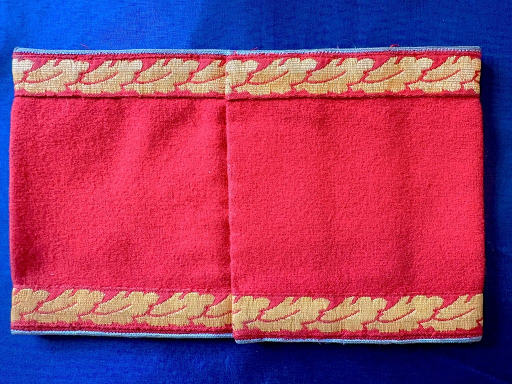 GERMAN WWII AUTHENTIC POLITICAL LEADERS NSDAP THIRD REICH ORTSGRUPPE LEVEL LEADERSHIP ARMBAND IN FINE CONDITION.