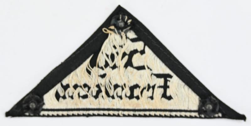German HJ/BDM Sleeve Triangle 'Sud Franken'